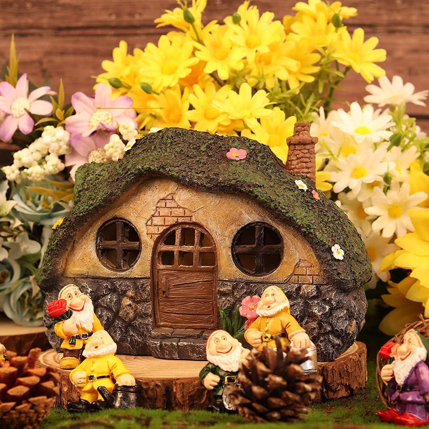 Solar Fairy House Garden Statue LED Resin Outdoor Fairy Garden Decor